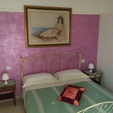 Πανσιόν In Riva Al Mare Da Antonio